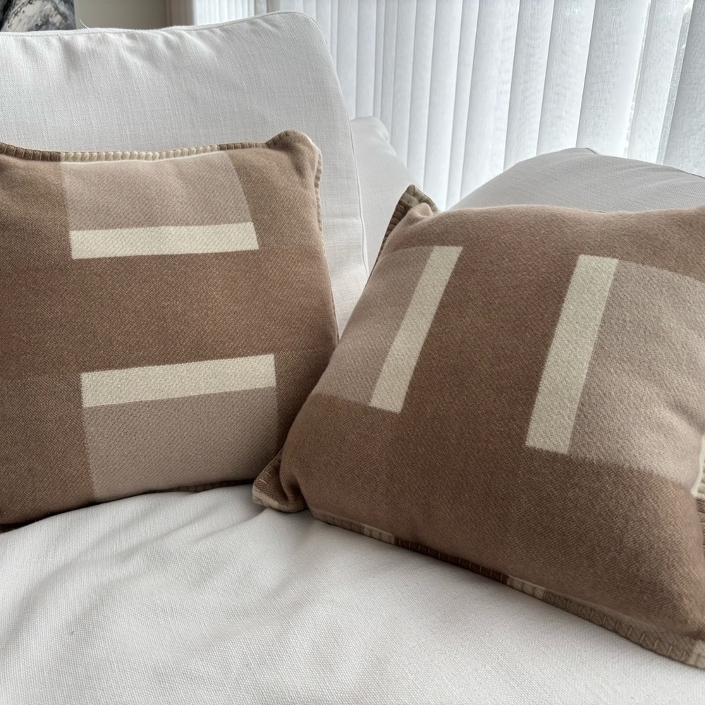 Hermes tissage pillows (set of 2)